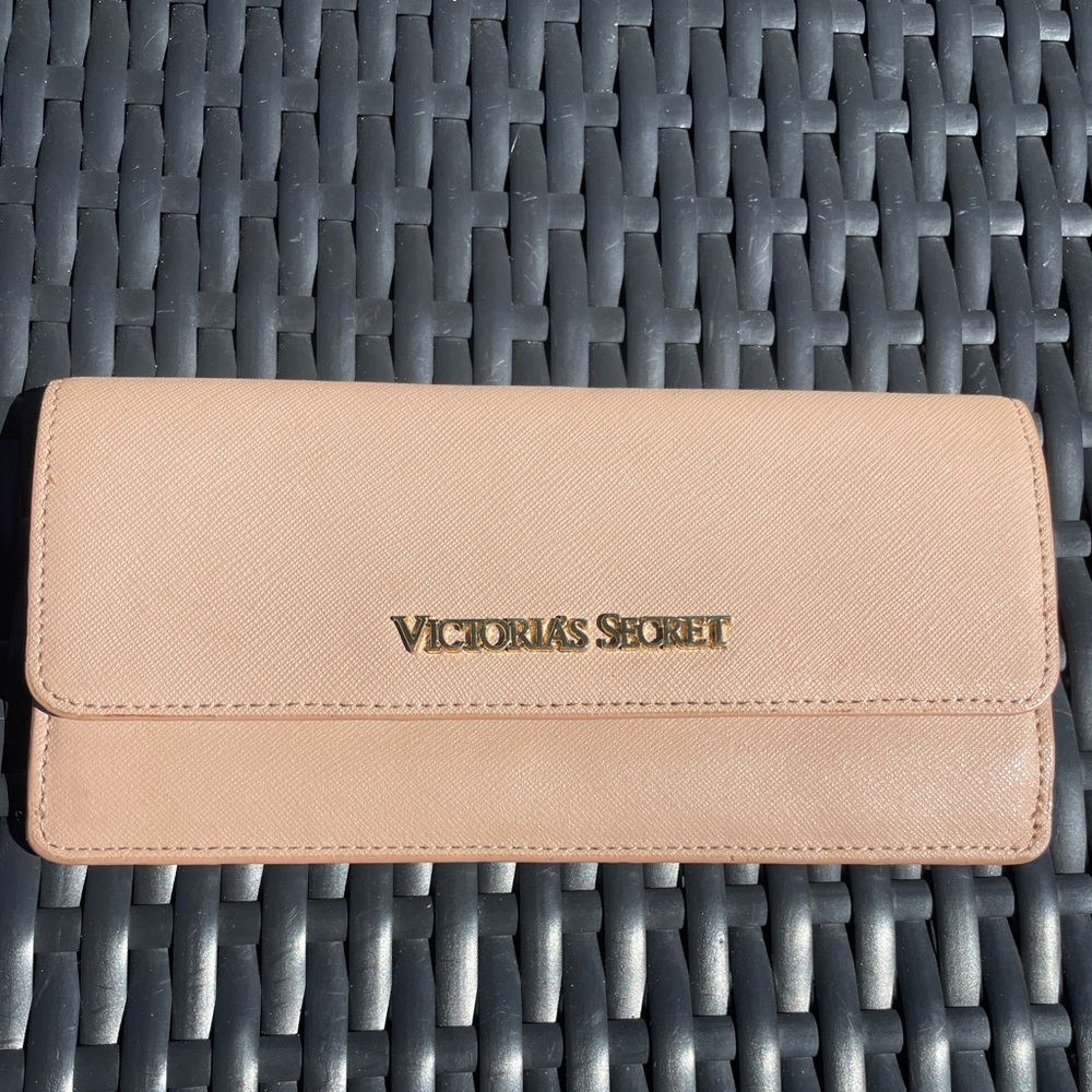 Genuine leather Victoria’s Secret blush pink nude wallet
